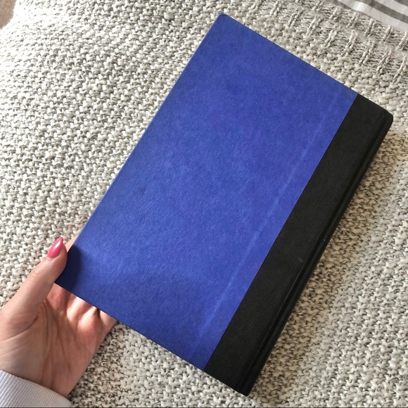 🔥Darwin’s Black Box - hard cover - Picture 3 of 9